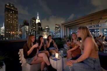 هتل Hilton New York Fashion District