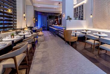 هتل Hilton New York Fashion District