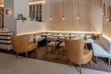 هتل Hilton New York Fashion District