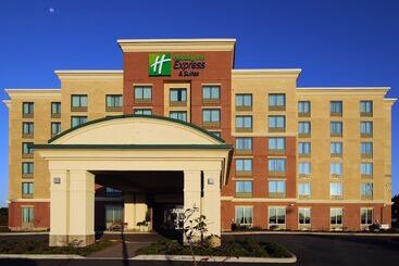 هتل Holiday Inn Express & Suites Halifax Airport, An Ihg