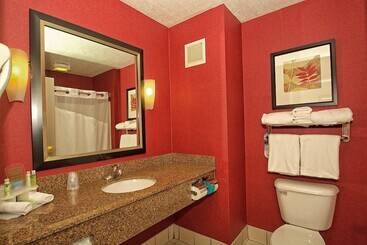 هتل Holiday Inn Express Ogden, An Ihg