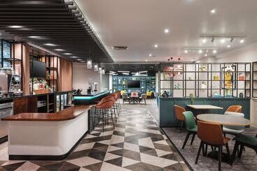 هتل Holiday Inn Leeds Wakefield M1 Jct40, An Ihg