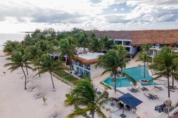 The Beachfront by The Fives Hotels - All Inclusive - Adults Only