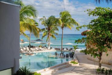 The Beachfront by The Fives Hotels - All Inclusive - Adults Only