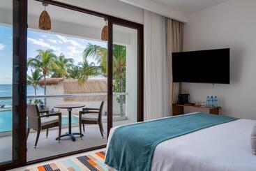 The Beachfront by The Fives Hotels - All Inclusive - Adults Only