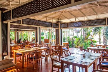 هتل Mission Hills Phuket Golf Resort Sha Extra Plus