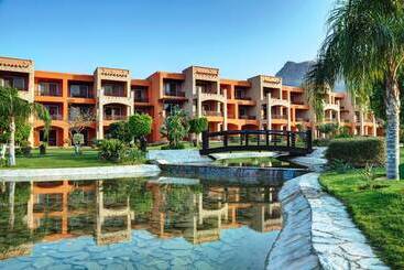 هتل Mövenpick Resort El Sokhna
