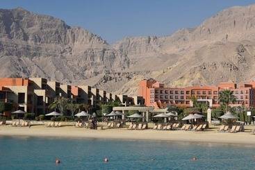 هتل Mövenpick Resort El Sokhna