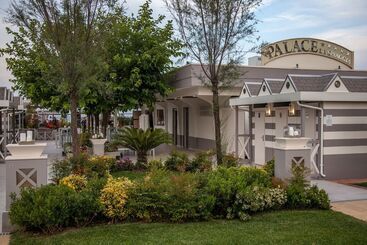 هتل Palace