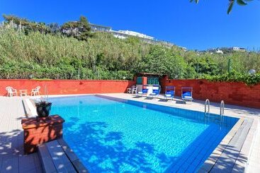 Hotel Punta Imperatore