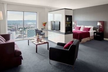 Radisson Blu Hotel, Cardiff