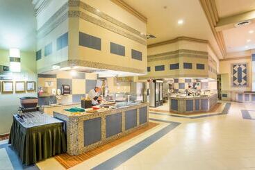 هتل Riu Emerald Bay - All Inclusive