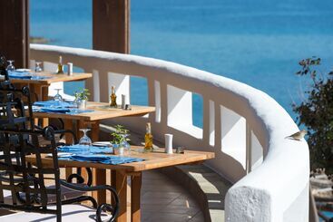 هتل Aquila Elounda Village Resort, Suites & Spa