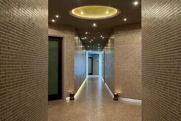 هتل Aquila Elounda Village Resort, Suites & Spa