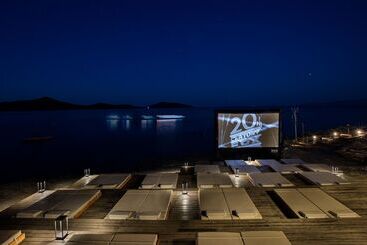 هتل Aquila Elounda Village Resort, Suites & Spa