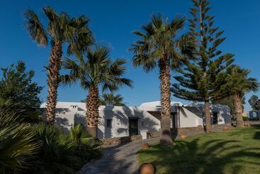 هتل Aquila Elounda Village Resort, Suites & Spa