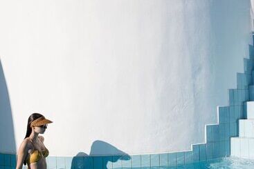 هتل Aquila Elounda Village Resort, Suites & Spa