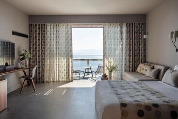 هتل Aquila Elounda Village Resort, Suites & Spa