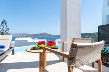هتل Aquila Elounda Village Resort, Suites & Spa