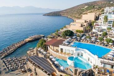 هتل Aquila Elounda Village Resort, Suites & Spa