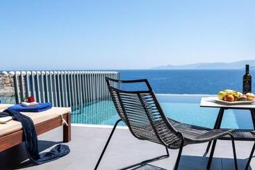 هتل Aquila Elounda Village Resort, Suites & Spa
