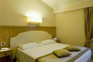 هتل Sirmione Terme