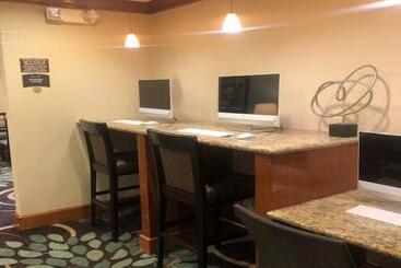 בית מלון כפרי Staybridge Suites Houston West   Energy Corridor, An Ihg