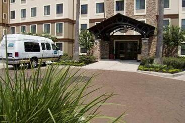 בית מלון כפרי Staybridge Suites Houston West   Energy Corridor, An Ihg