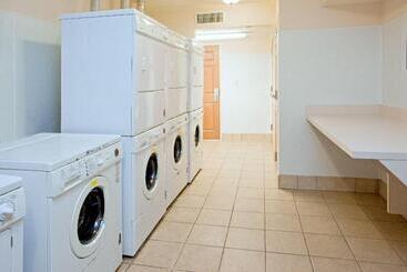 בית מלון כפרי Staybridge Suites Houston West   Energy Corridor, An Ihg