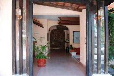 هتل Tankah Cancun