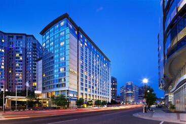 هتل The Westin Arlington