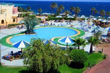 هتل Tropitel Dahab Oasis