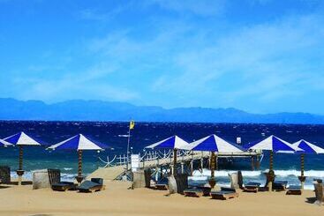هتل Tropitel Dahab Oasis