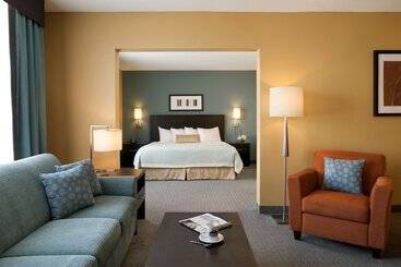 هتل Wingate By Wyndham Regina