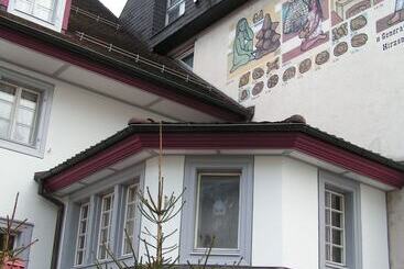 ホテル Zum Hirschen