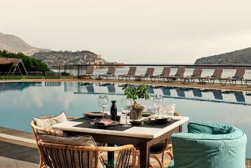 استراحتگاه Domes Of Elounda, Autograph Collection