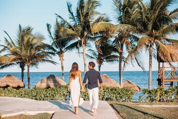 استراحتگاه Hyatt Ziva Riviera Cancun Allinclusive