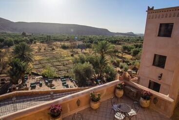 ریاض Ksar Ighnda