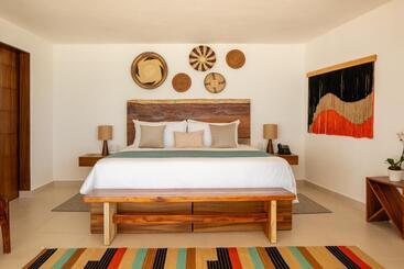 The Beachfront by The Fives Hotels - All Inclusive - Adults Only