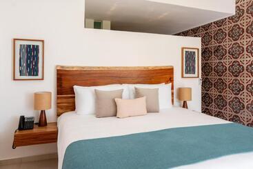 The Beachfront by The Fives Hotels - All Inclusive - Adults Only