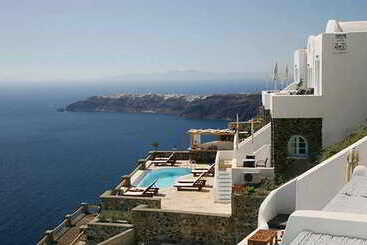 Tholos Resort