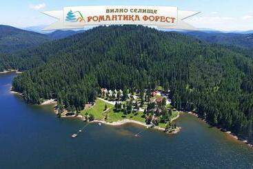 استراحتگاه Romantica Forest Guest House