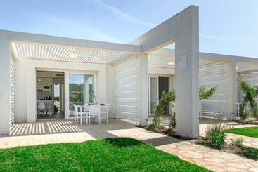 Capo Falcone Beach Charming Apartments Stintino