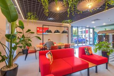 هتل Ibis Bucharest Politehnica