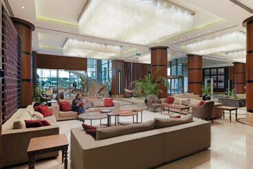 هتل Ramada By Wyndham Erbil Gulan Street