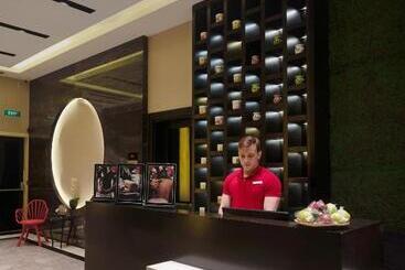 هتل Ramada By Wyndham Erbil Gulan Street