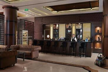 هتل Ramada By Wyndham Erbil Gulan Street
