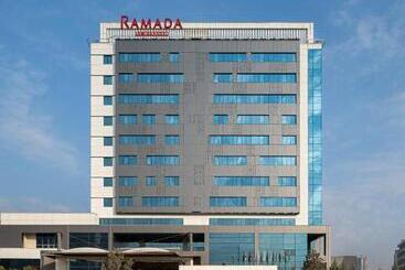 هتل Ramada By Wyndham Erbil Gulan Street