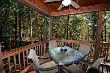 100 Acre Wood Blue Ridge 7 Mi, Near Ocoee River
