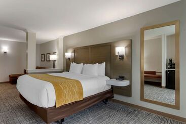 هتل Comfort Inn